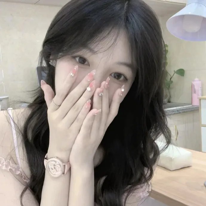 彩鸾春色封面