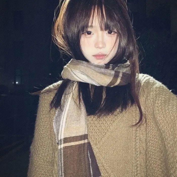 幕后的演员封面